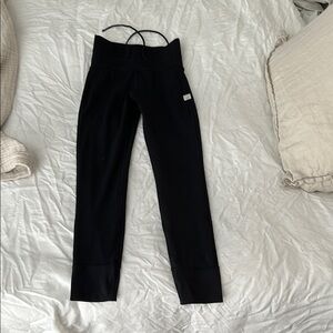Vuori Black Leggings
